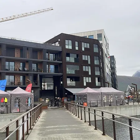 Arctic Skyview Retreat In - With Parking Appartamento