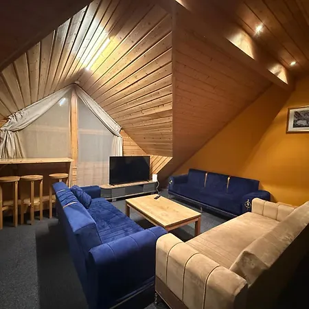 Arctic Skyview Retreat In - With Parking * Tromsø